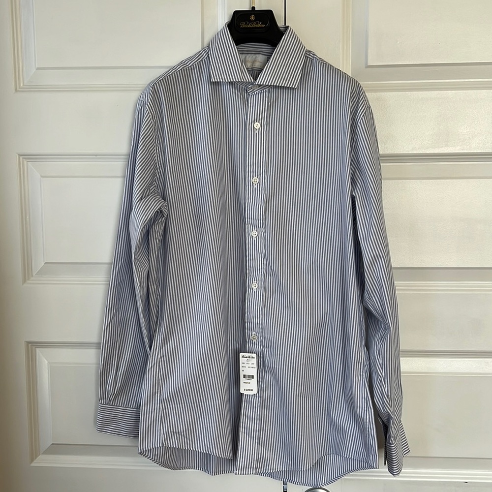 Brooks Brothers Classic Spread 100% Cotton Made in the USA Italian Fabric Shirt
